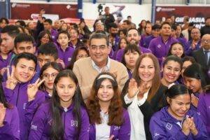 Campeonas y campeones, no los dejaremos solos en este camino; Sergio Salomón.