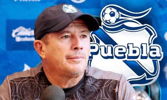 Ricardo Carbajal, el único entrenador mexicano en la Liguilla.
