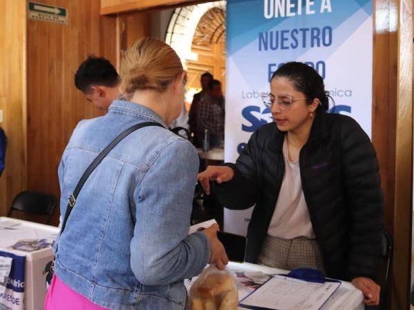 Anuncia gobierno estatal primera feria de empleo en la Ciudad de Puebla.