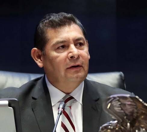 Armenta dejará el Senado para enfocarse a la campaña al Gobierno de Puebla.