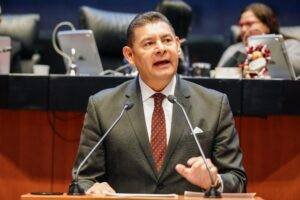 Armenta como marca ya rebasa a Morena en Puebla: La Encuesta Mx.