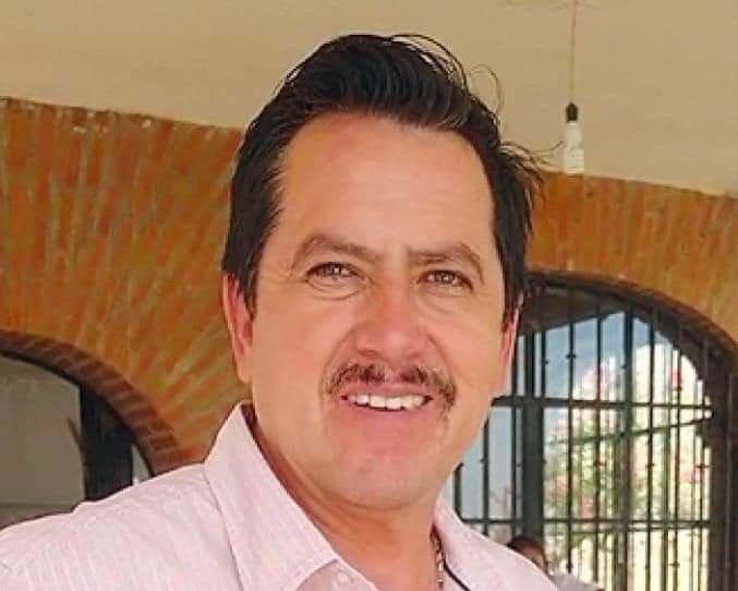 Alcalde de Taxco sufre atentado, balean su camioneta.