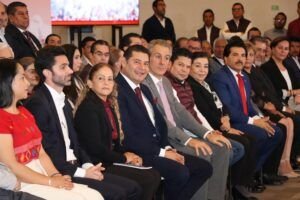 Presenta Armenta  al “Equipo Ganador”