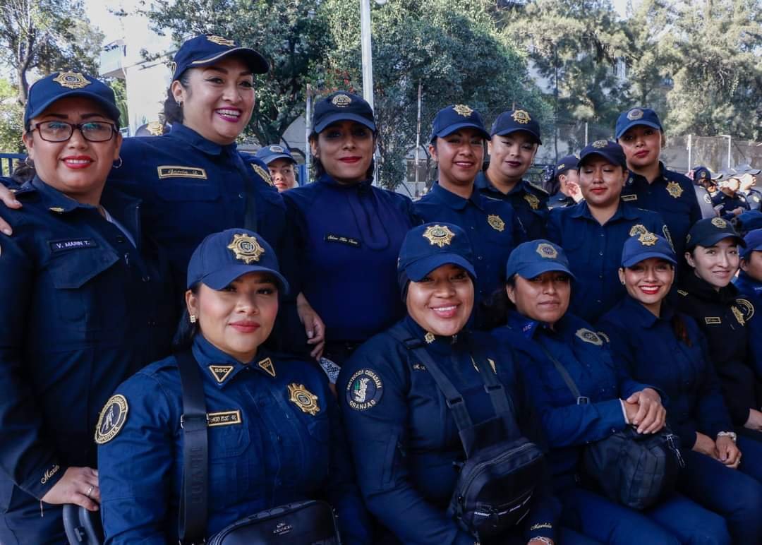 SSC Premia a 705 Mujeres Policías por Actos Meritorios.