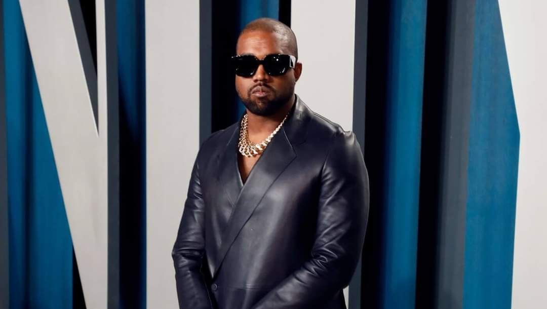 Kanye West es Investigado por Golpear a hombre que Tocó a su Esposa.