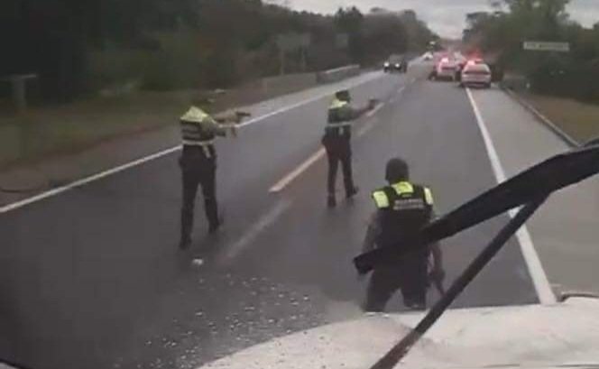 Se Registra Balacera Entre Gente Armada y GN en la Carretera  México-Tuxpan.