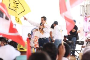 Cierre masivo de Lorenzo Rivera en la Sierra Norte.