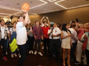 Deporte y becas para experiencia laboral a jóvenes; Armenta.