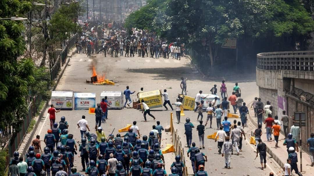 Manifestaciones en Bangladesh Dejan al Menos 105 Muertos en una Semana.