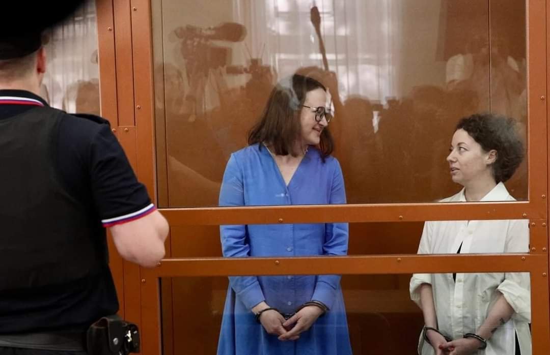 Rusia Condena a 6 Años de Cárcel a Directora y Dramaturga por Terrorismo.