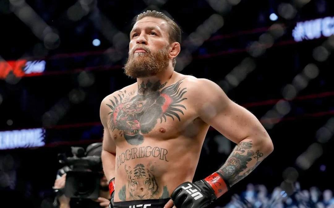 Le Cae la Ley a Conor McGregor, Le Quitan su Licencia de Manejo por Dos Años.