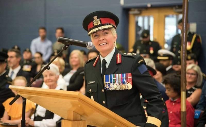 Por Primera Vez Una mujer Ocupa el Cargo de Jefe del Estado Mayor de la Defensa de Canadá.