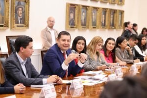 Será el Gobierno de las juventudes; Alejandro Armenta.