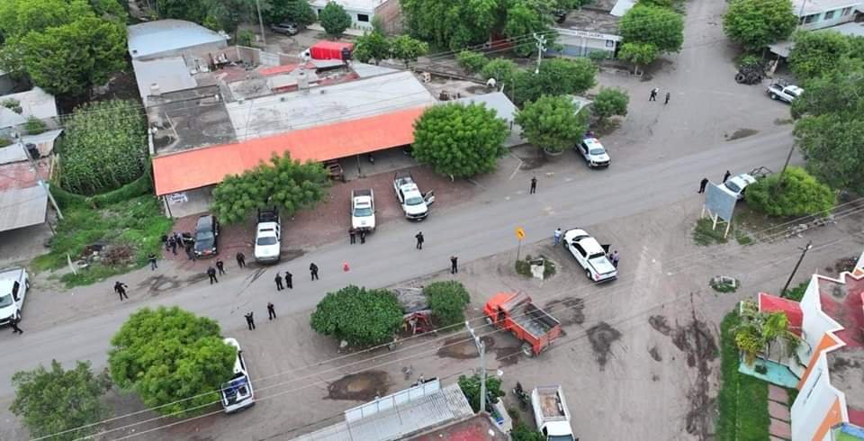 Guerra entre Células del narco en Tepalcatepec, Michoacán.