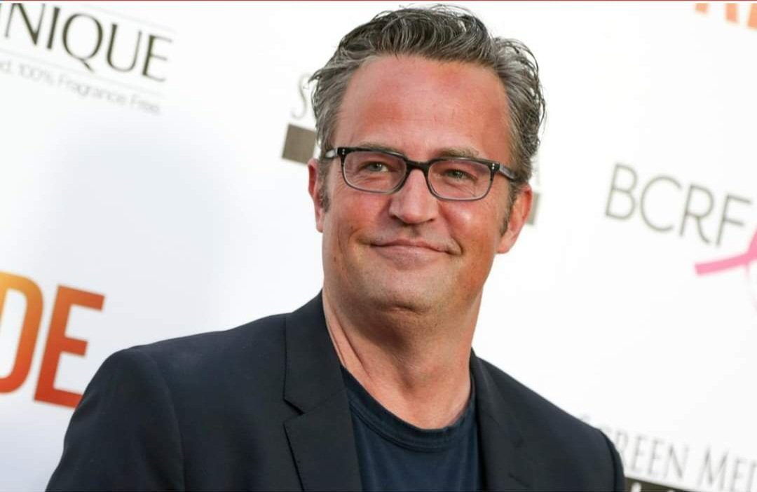 Arrestan a Una Persona Relacionada Con la Muerte del Actor de ‘Friends’ Mattew Perry.