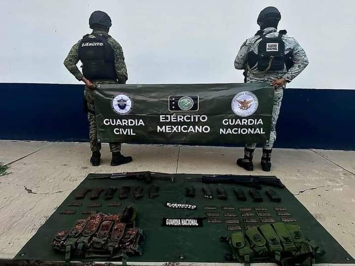 Aseguran Arsenal en Buenavista, Michoacán.