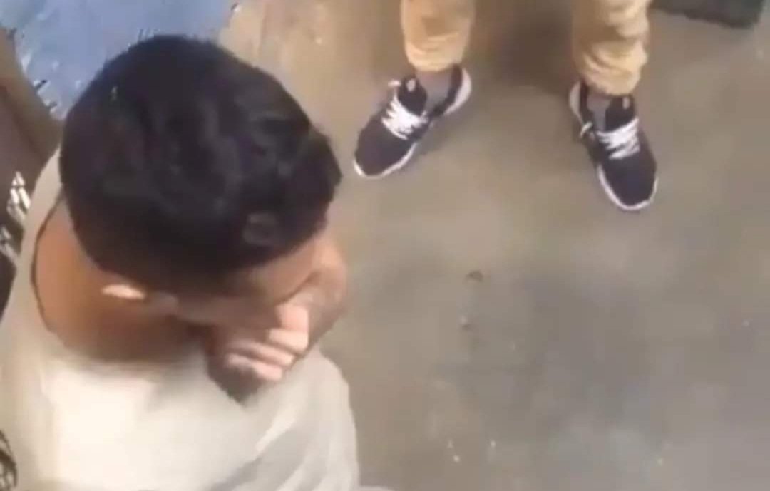 Tremenda Golpiza a Reo en Penal de San Miguel por Cobro de Piso.