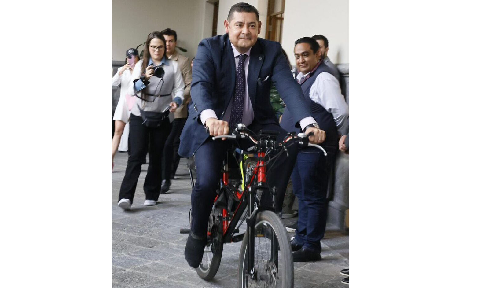 Puebla tendrá fabrica de bicis eléctricas en Ciudad Modelo; Armenta. (video)