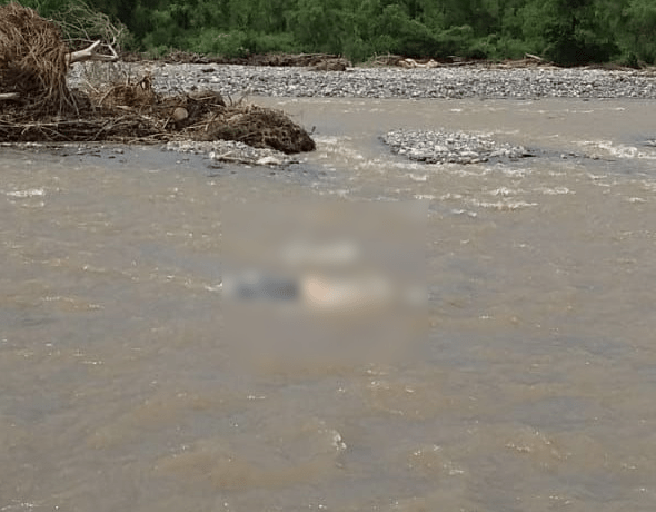 Tenía 18 años y lo hallan sin vida flotando en rio de Izúcar.