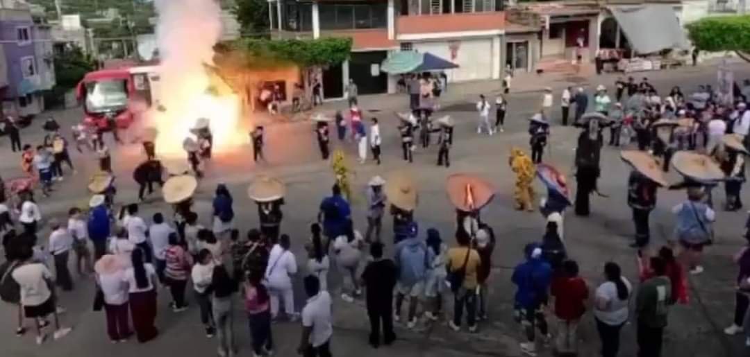 Tragedia en Acatlán de Osorio, Explosión de Pirotecnia Deja Seis Personas Lesionadas.