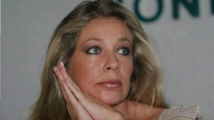 Lamenrablementa Muere Ernestina Sodi, Hermana de Thalía.