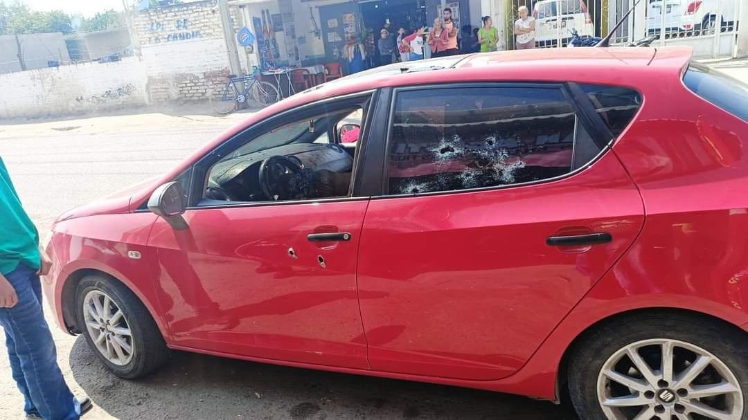 Con Armas Largas Acribillan a Tres Custodios del Cereso de León, Guanajuato.