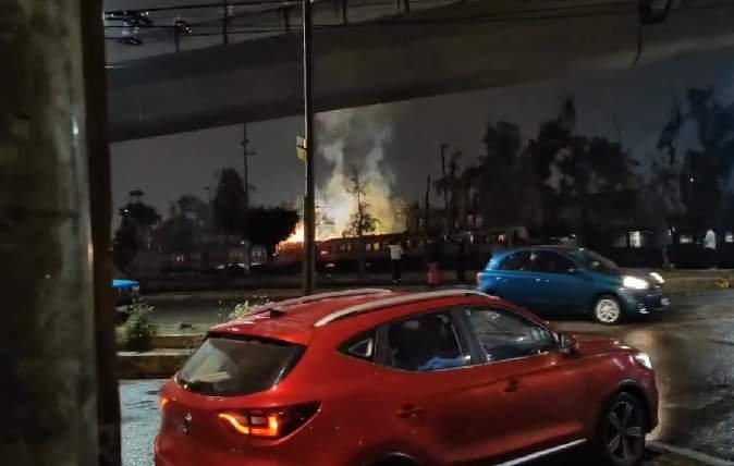 Por Corto Circuito, Suspenden Servicio en Tren Suburbano.