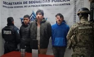 Recuperan tractocamión y rescatan a dos secuestrados.