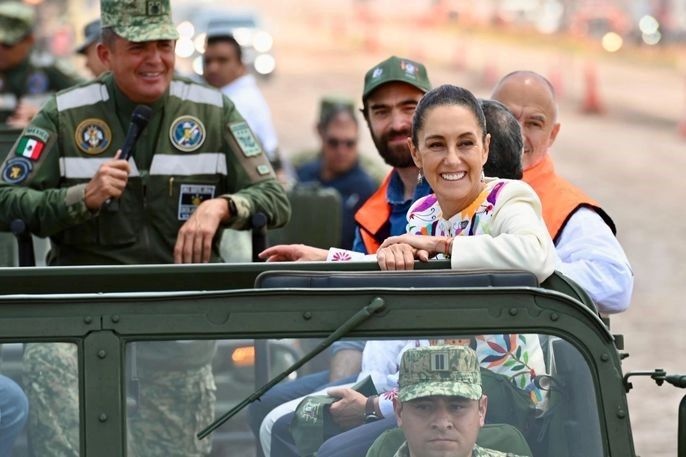 Claudia Sheinbuam Supervisa Construcción del Tren México-Pachuca