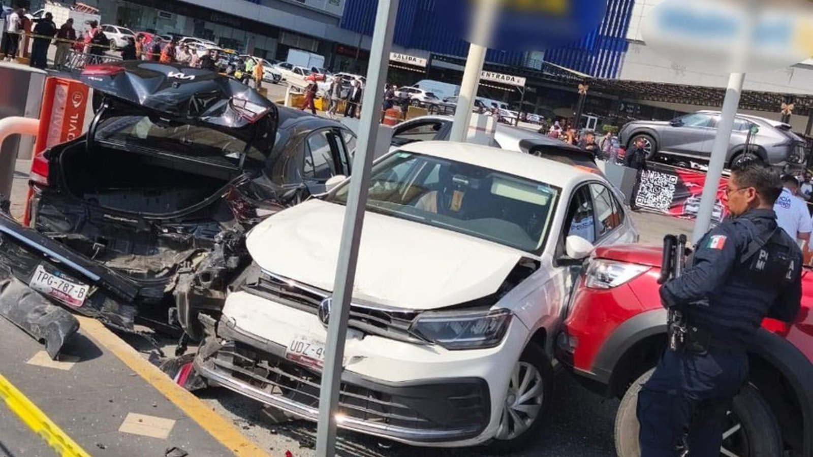 Revelan videos de la carambola en Vía Atlixcáyotl a dos meses del fatal accidente