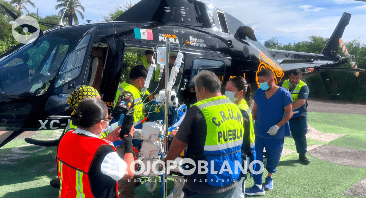 De urgencia y por aire: hombre herido vuela de Acatlán a Puebla