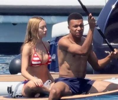 ¿Mbappé confirma pasión con Ester Expósito?