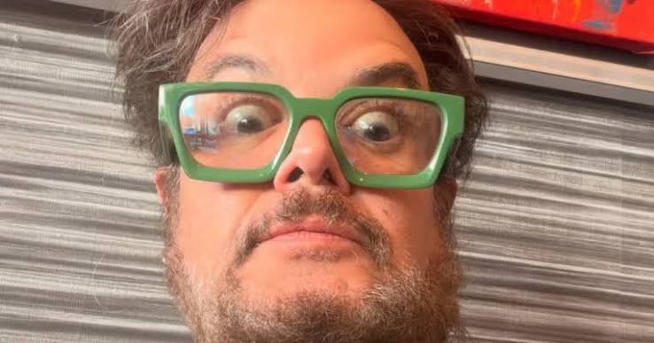 Revela Psiquiatra lo que tiene Syntek y suspende gira en Europa