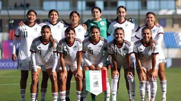 México gana y tiene esperanzas de avanzar de la fase de Grupos!